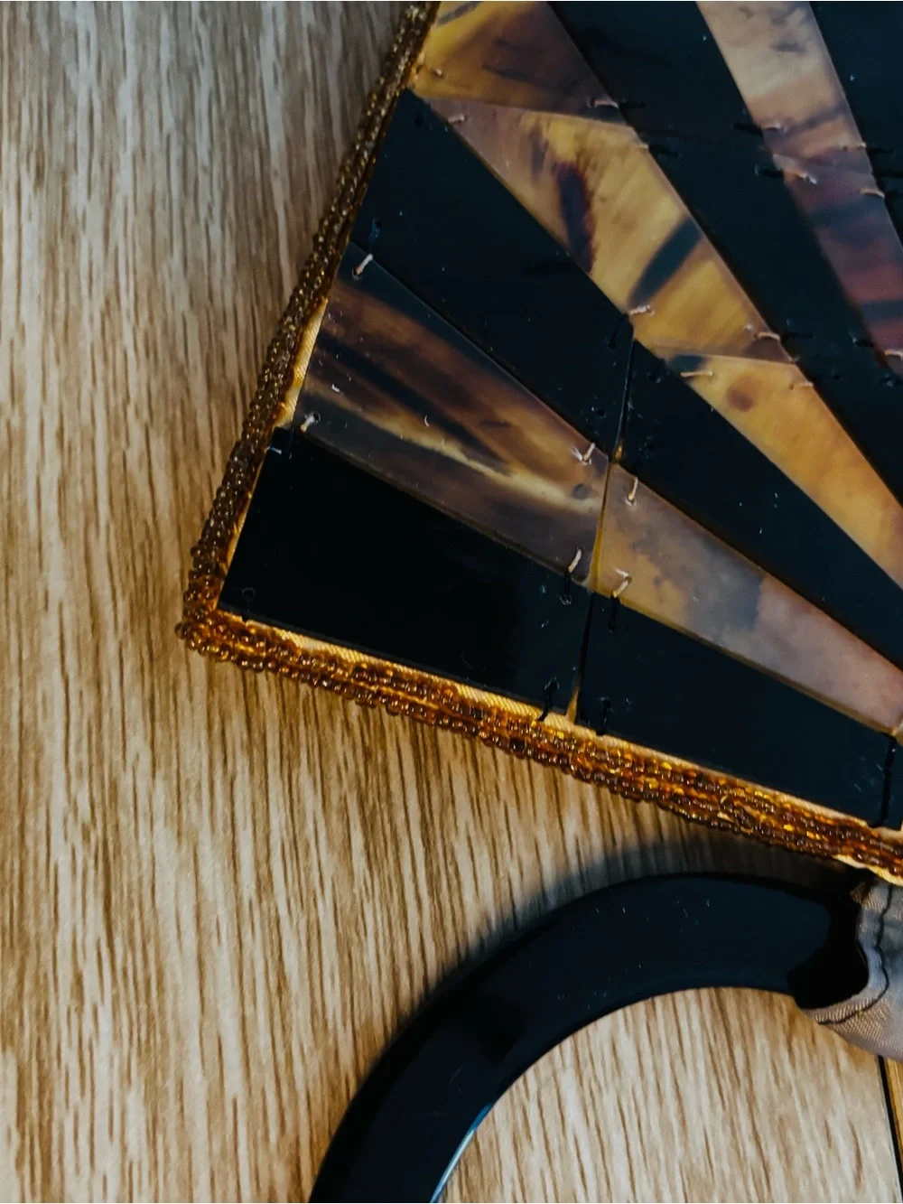 Horn Mosaic Clutch - Black & Amber